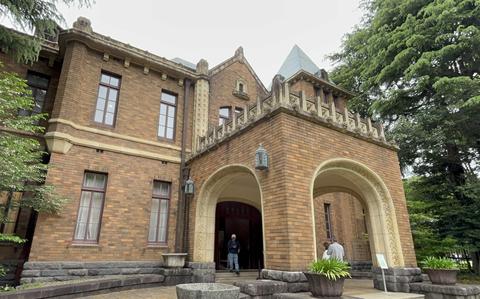 VIDEO: Komaba-Visit former aristocrat’s home, folk museum in quiet, residential area VIDEO: Komaba-Visit former aristocrat’s home, folk museum in quiet, residential area